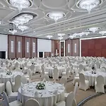 Hilton Convention Center & Otel 5*