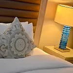 Hilton Convention Center & Otel 5*
