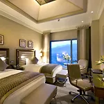 Hilton Convention Center & 5* Bursa