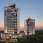 Otel Hilton Convention Center & 5*