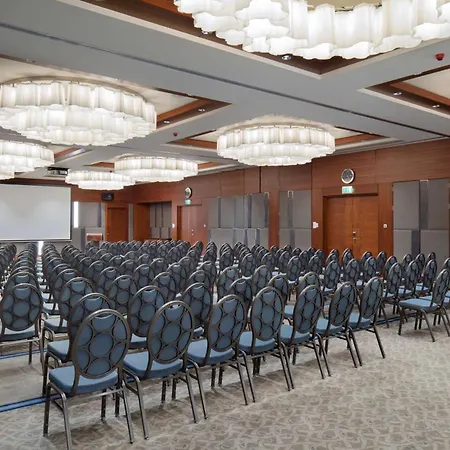 Hilton Convention Center & 5* Бурса