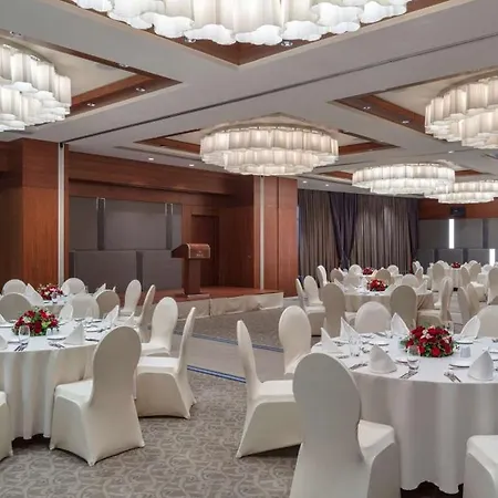 Szálloda Hilton Convention Center &