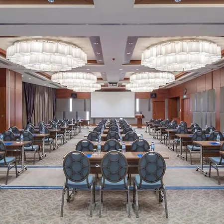 فندق مركز مؤتمرات وسبا هيلتون بورصا بورصة