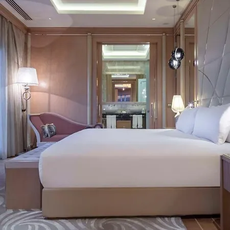 مركز مؤتمرات وسبا هيلتون بورصا 5* بورصة