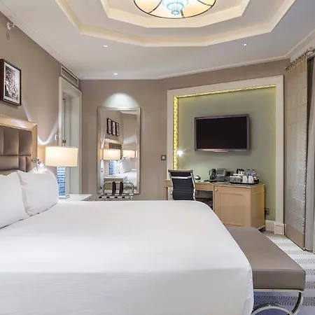 Hilton Convention Center &