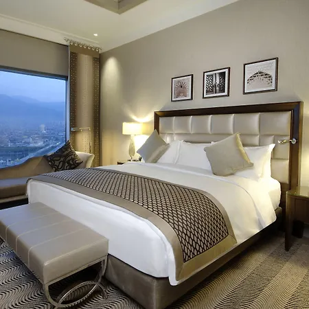 فندق مركز مؤتمرات وسبا هيلتون بورصا 5*