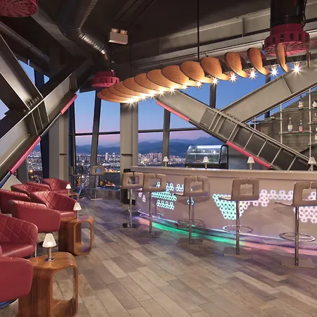 مركز مؤتمرات وسبا هيلتون بورصا