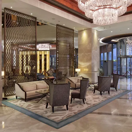 فندق مركز مؤتمرات وسبا هيلتون بورصا