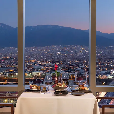 مركز مؤتمرات وسبا هيلتون بورصا فندق بورصة