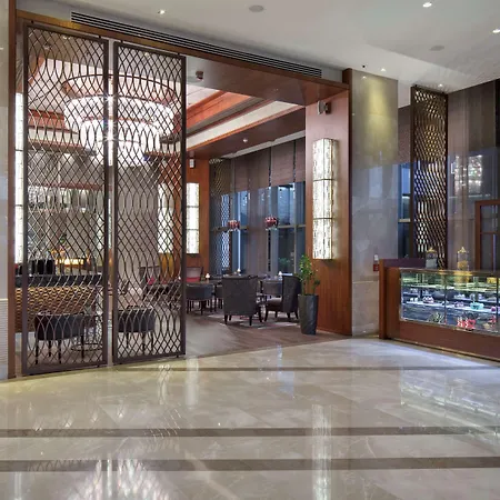 فندق مركز مؤتمرات وسبا هيلتون بورصا 5*