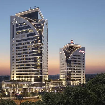 Otel Hilton Convention Center & 5*