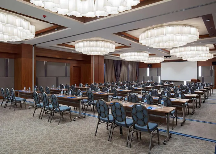 Hotel Hilton Convention Center & 5*