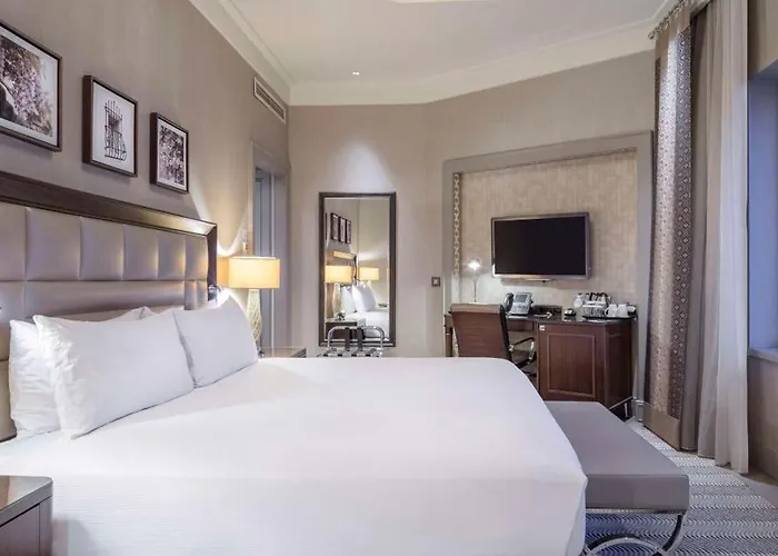 Hotel Hilton Convention Center &