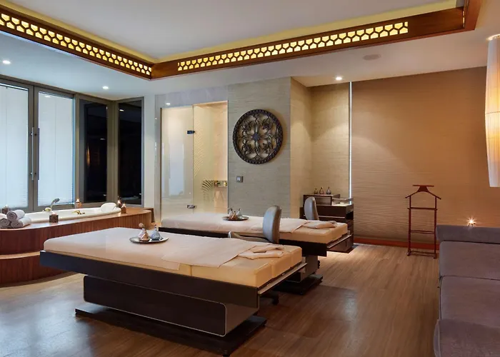 Hotel Hilton Convention Center & 5*