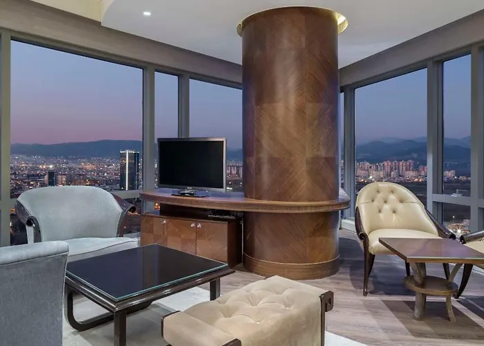 Hilton Convention Center & 5* בורסה