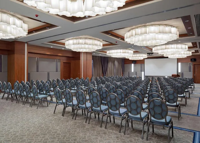 Hilton Convention Center & 5*