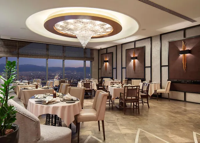 Hilton Convention Center & 5*