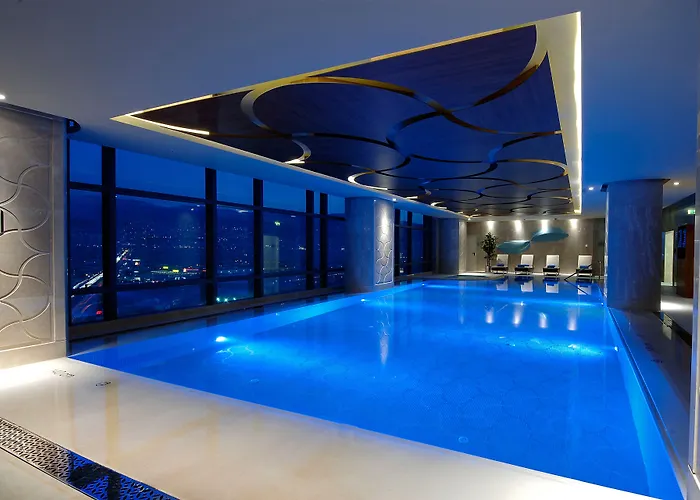 Hilton Convention Center & 5*